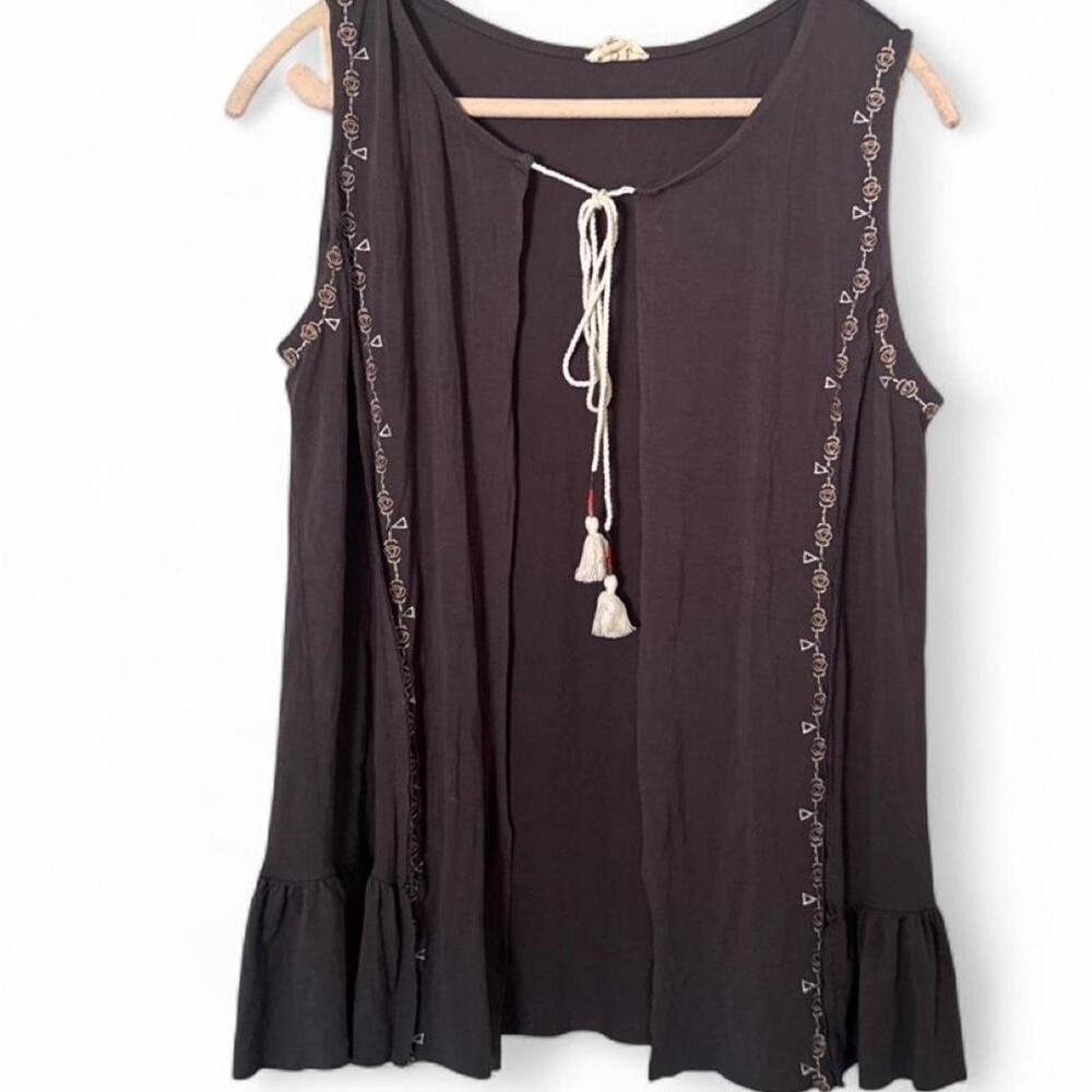 POL Boho Grey Vest Tassel Tie Front Size Small NWOT